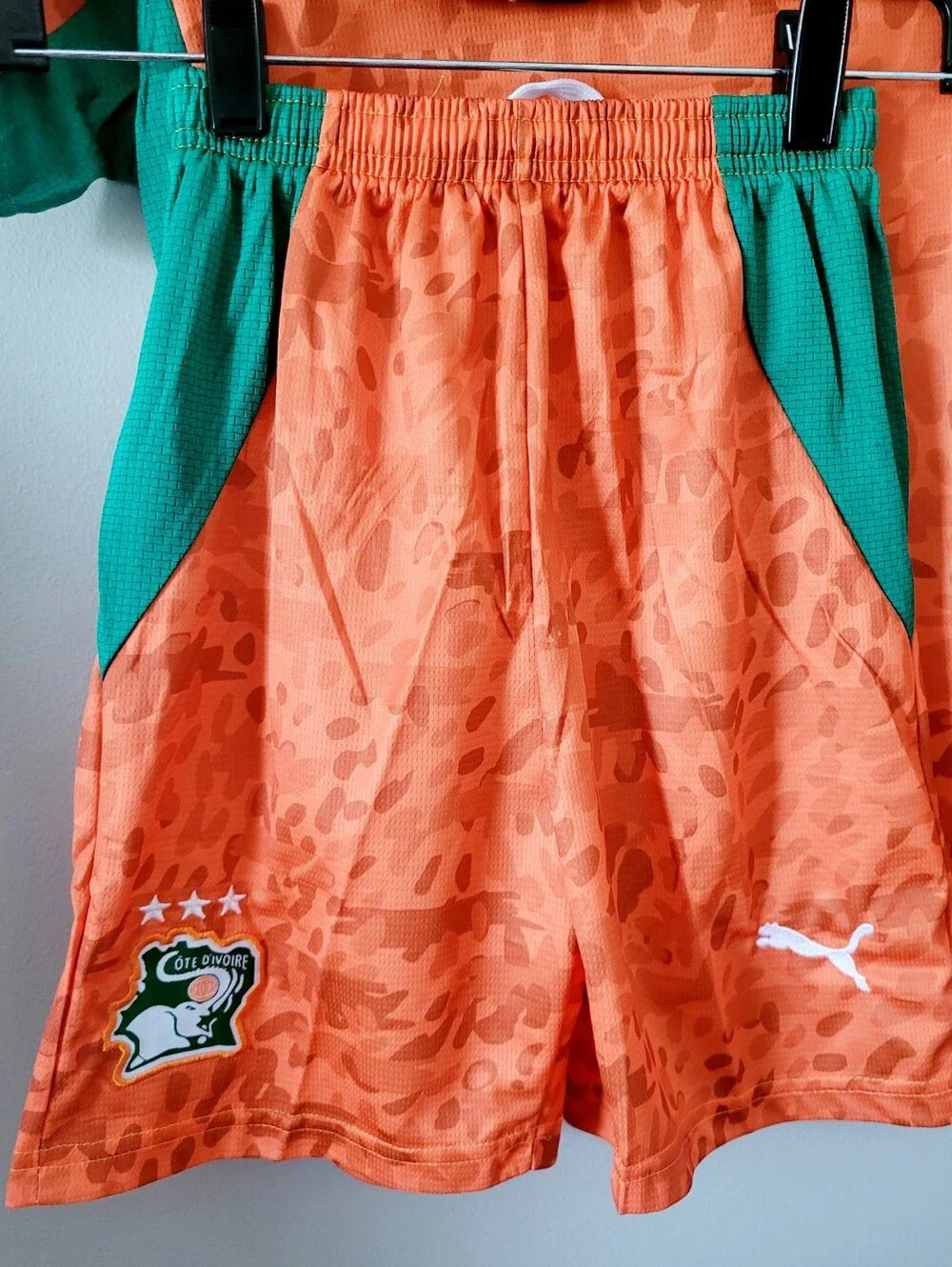 Puma Ivory Coast 2026 World Cup Orange/Green Soccer Kit Top&Shorts Kid's Small - Picture 12 of 16